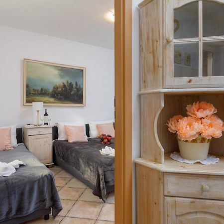 Apartment With Veranda Torunska Pobierowo By Noclegi Renters Dış mekan fotoğraf